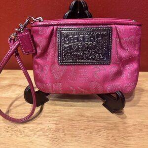 Coach Poppy Daisy Ocelot Wristlet Small Pouch Pink Lurex Graffiti on Hot Pink